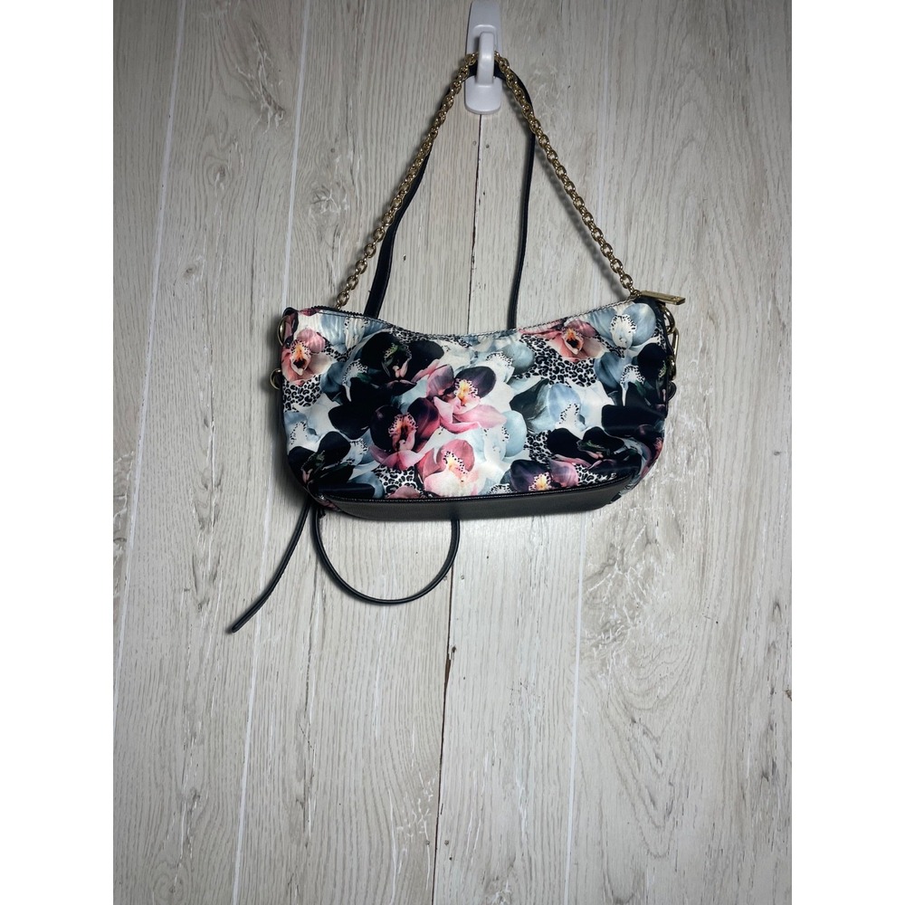 Betsey Johnson cross body floral print - Pretty Floral Print On Black